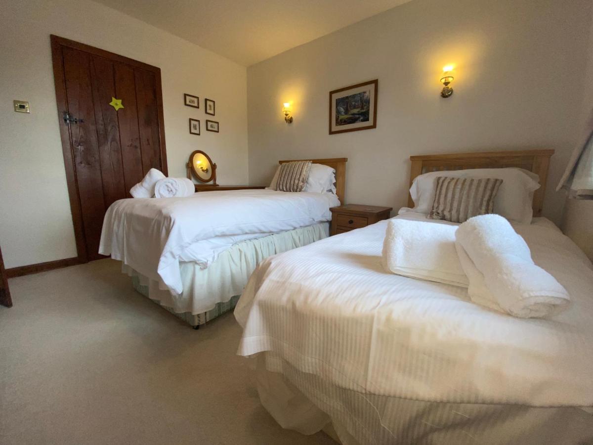 Eco-Friendly Dorset Cottage With Spa Set In Heart Of Countryside Sydling St Nicholas Extérieur photo
