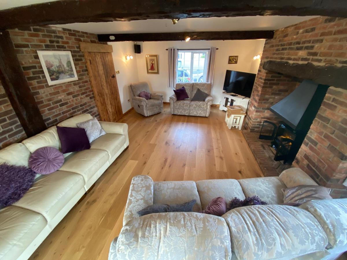 Eco-Friendly Dorset Cottage With Spa Set In Heart Of Countryside Sydling St Nicholas Extérieur photo