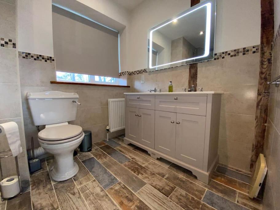 Eco-Friendly Dorset Cottage With Spa Set In Heart Of Countryside Sydling St Nicholas Extérieur photo