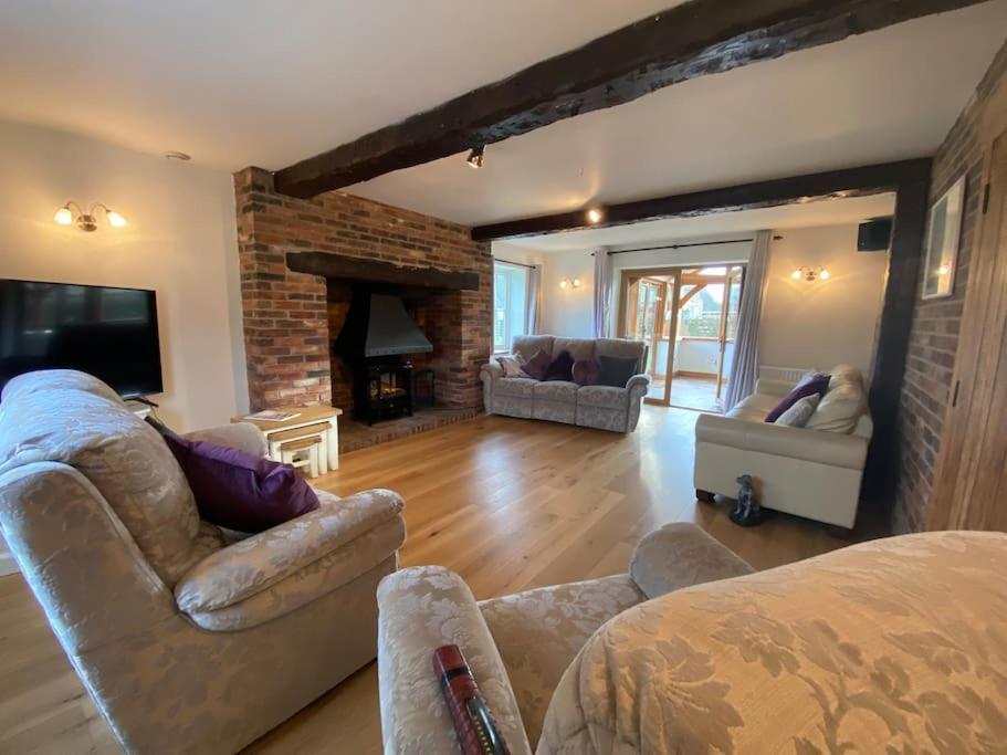 Eco-Friendly Dorset Cottage With Spa Set In Heart Of Countryside Sydling St Nicholas Extérieur photo